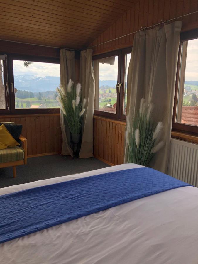 Panoramaapart - Alpzeit Im Westallgaeu Oberreute Eksteriør billede